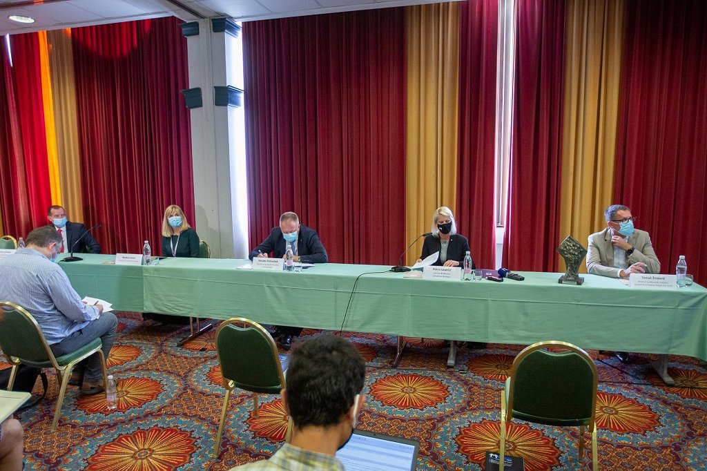 Tiskovna konferenca na Managerskem kongresu 2020