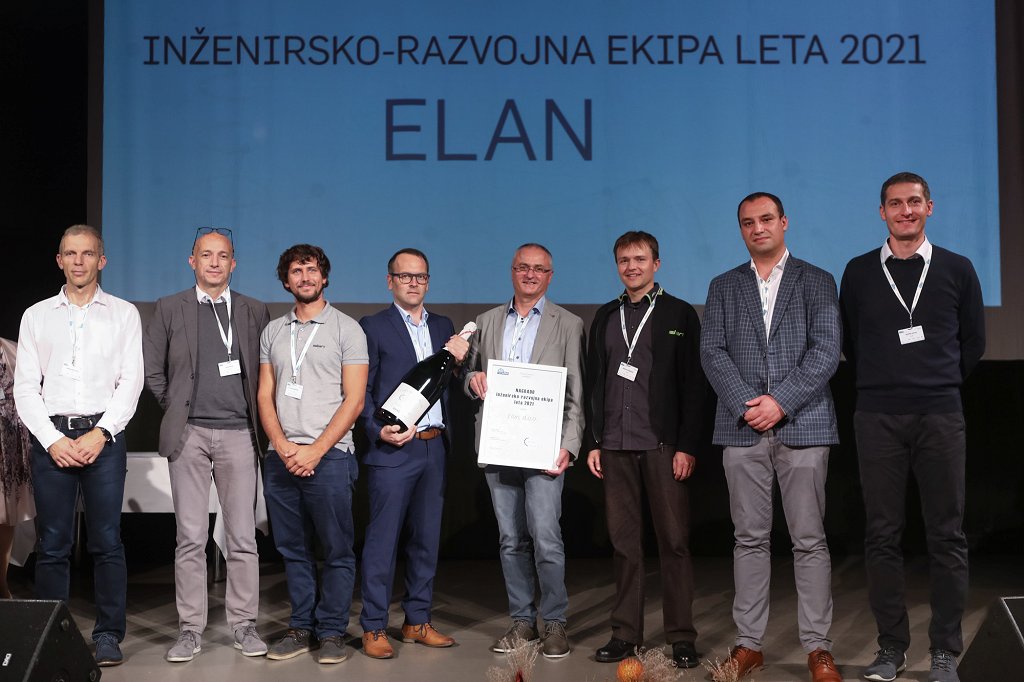 Nagrade inženirsko - razvojna ekipa leta 2021 so v Elanu zelo veseli