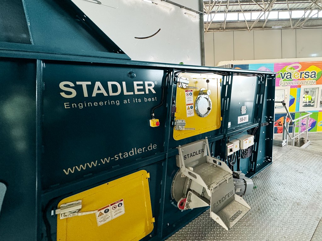 Photo_06_Vaersa Sorting Plant with STADLER STT2000 Ballistic Separator