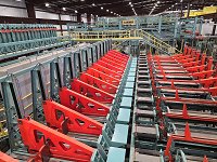 V določenih obdobjih je bilo hkrati v delo na terenu vključenih več kot 30 mehanskih in elektro monterjev ter programerjev podjetja Ledinek.