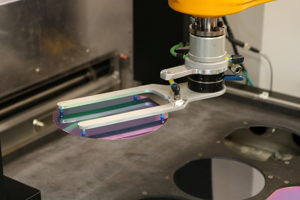 acp_PR_AzurSpace_Greifer_V