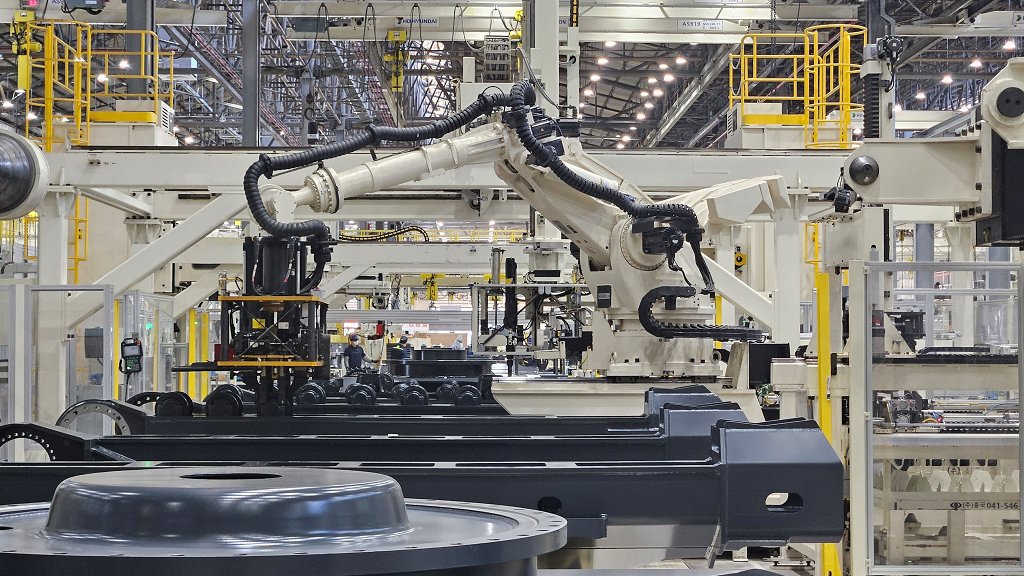 Ulsan_Smart_Factory_-_Hyundai_Construction_Equipment 3