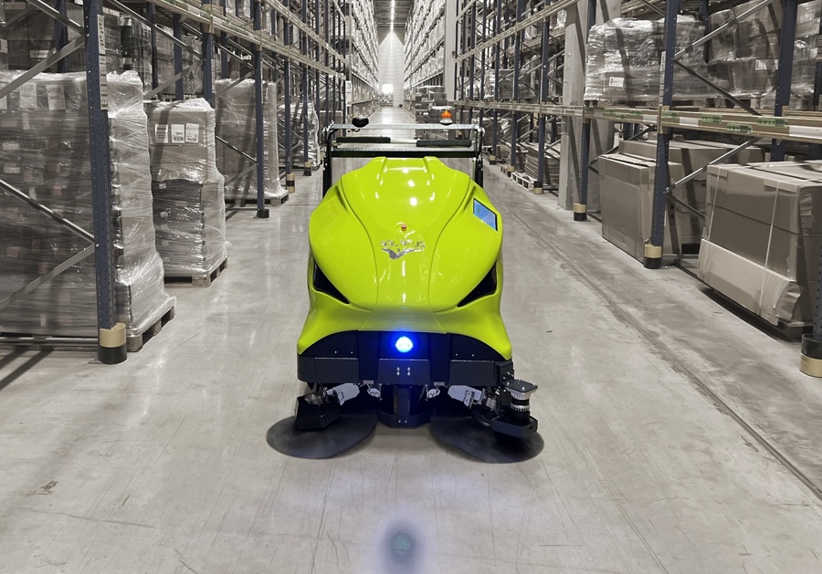 makom-robotski-pometalni-stroj